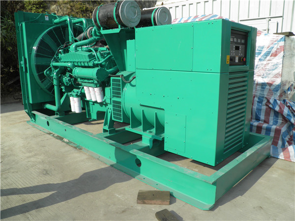 祁县出租发电机 发电机组厂家：柴油发电机组的控制屏的作用是什么？