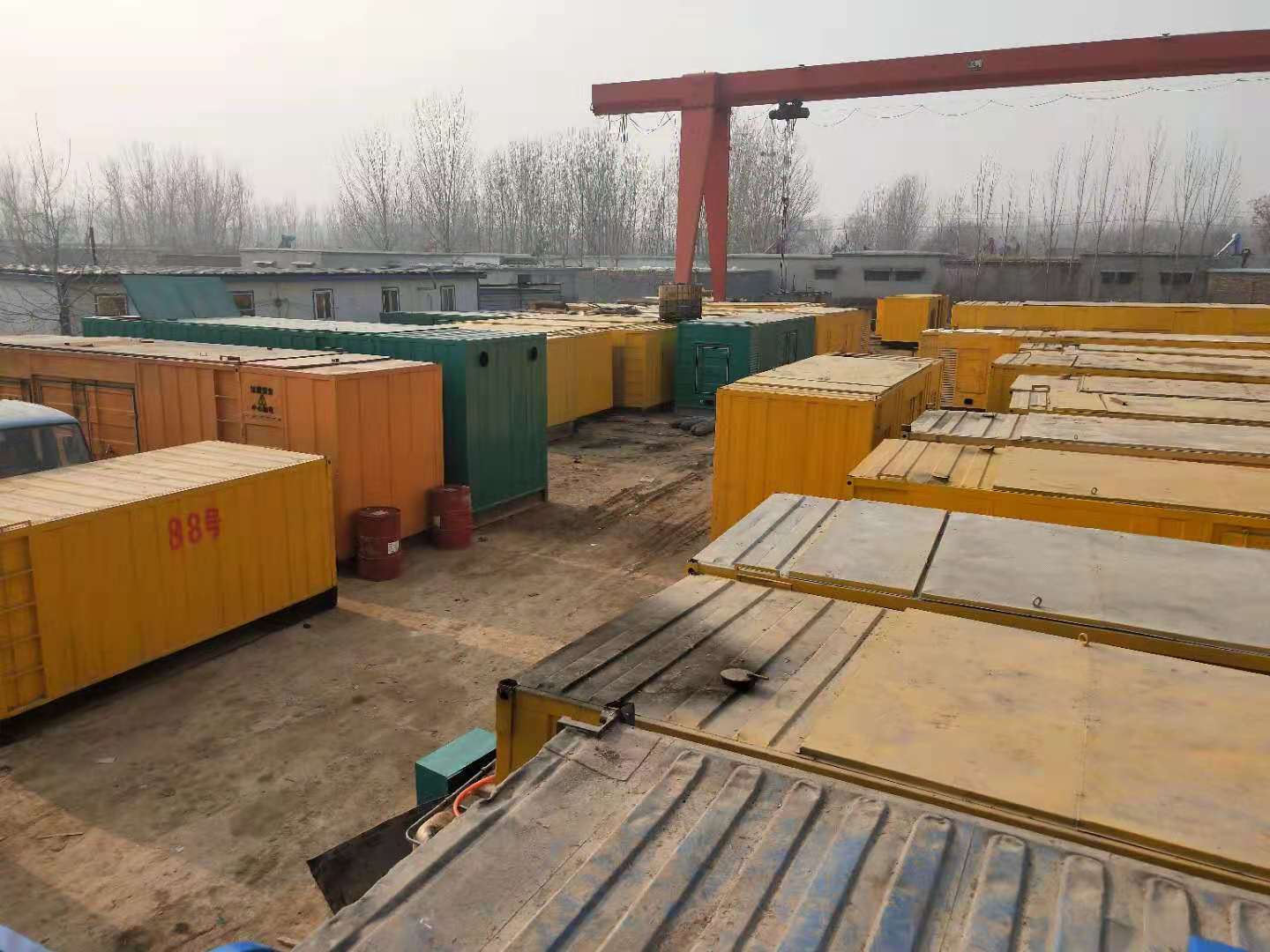 祁县租赁发电机-灰尘、风沙对柴油发电机组造成哪些不良影响？