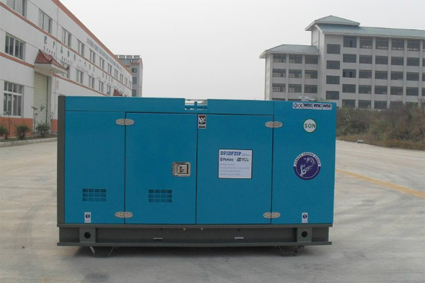 祁县发电机租赁如何正确安装空气滤清器？